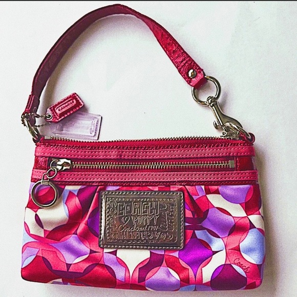 Coach Poppy Kaliedoscope Wristlet Baguette - Picture 9 of 9